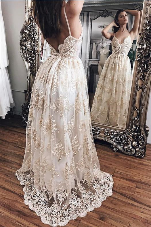 Lace Appliques Elegant V-Neck Prom Dress Tiered Backless Sleeveless Evening Dress