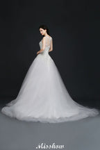 Lace Appliques Scoop Tulle Wedding Dress