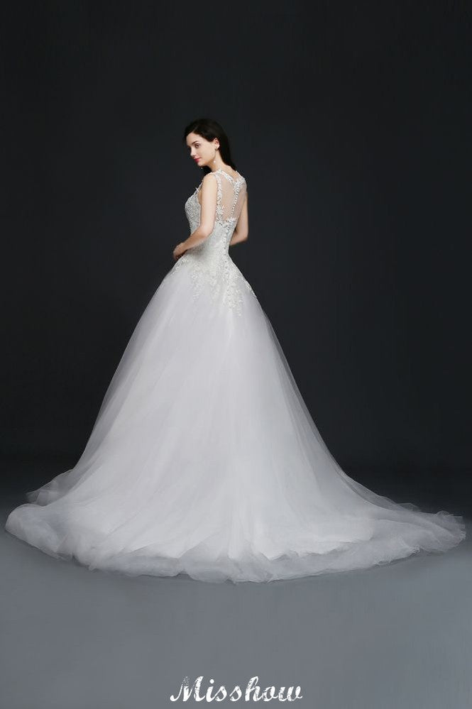Lace Appliques Scoop Tulle Wedding Dress