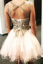 Kurzes Ballkleid mit Perlenbesatz und gekreuztem Rücken, PD306