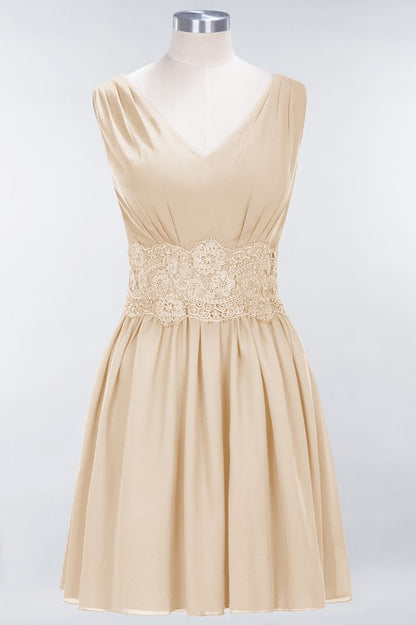 Lace V-Neck Sleeveless Mini Bridesmaid Dresses A-line Chiffon Homecoming Dress