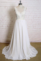 Vestido de novia largo de gasa con escote en V y encaje