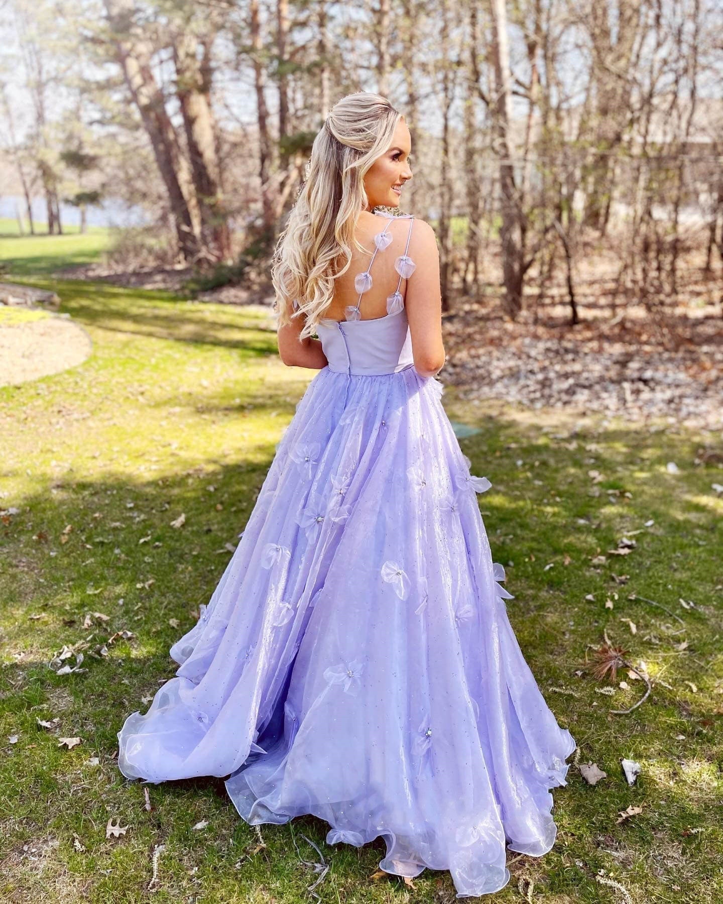 Sarahi | Vestido de fiesta de organza con tirantes finos y corte A