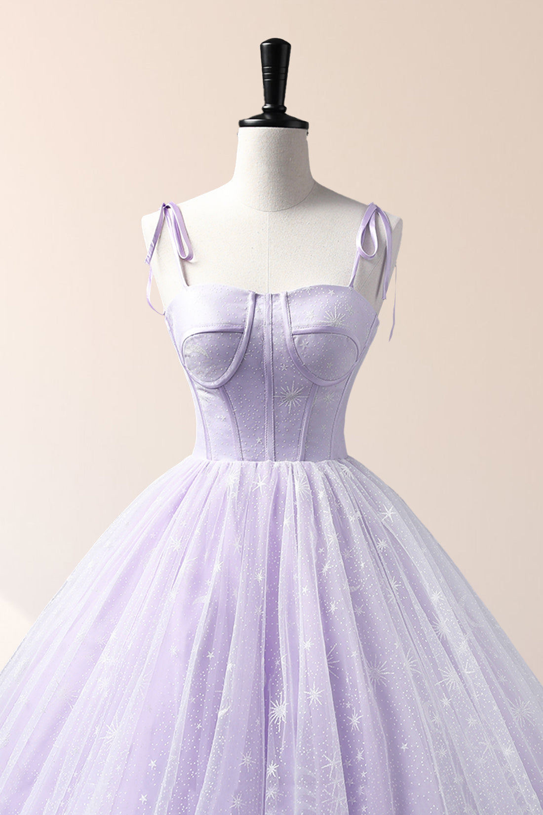 Janelle | Lavendelfarbenes bodenlanges Abendkleid mit Tüllträgern, lavendelfarbenes A-Linien-Ballkleid