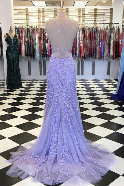 Vestido de fiesta de sirena con espalda abierta y encaje azul claro