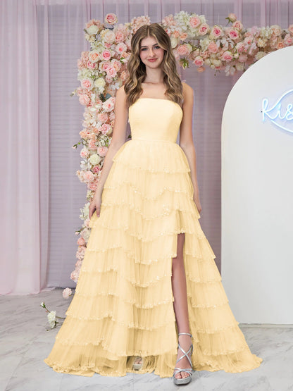 Braelyn | Hellblaues trägerloses Ballkleid aus mehrlagigem Tüll mit Pailletten