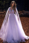 Vestidos de fiesta lila de corte A, escote en V largo, mangas largas y brillo