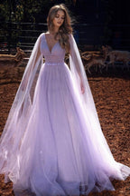 Vestidos de fiesta lila de corte A, escote en V largo, mangas largas y brillo