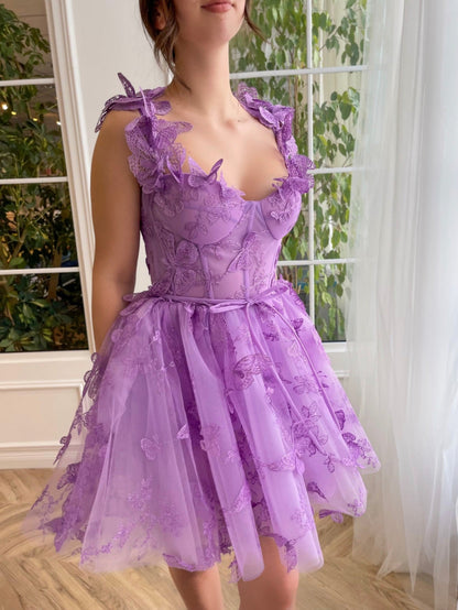 Natalie | Vestido de fiesta corto Aline de tul con mariposas 3D