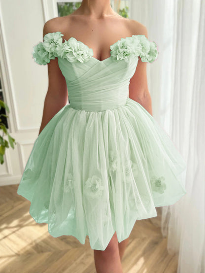 Rubí | Vestido de fiesta corto de tul sin tirantes y corsé color lila