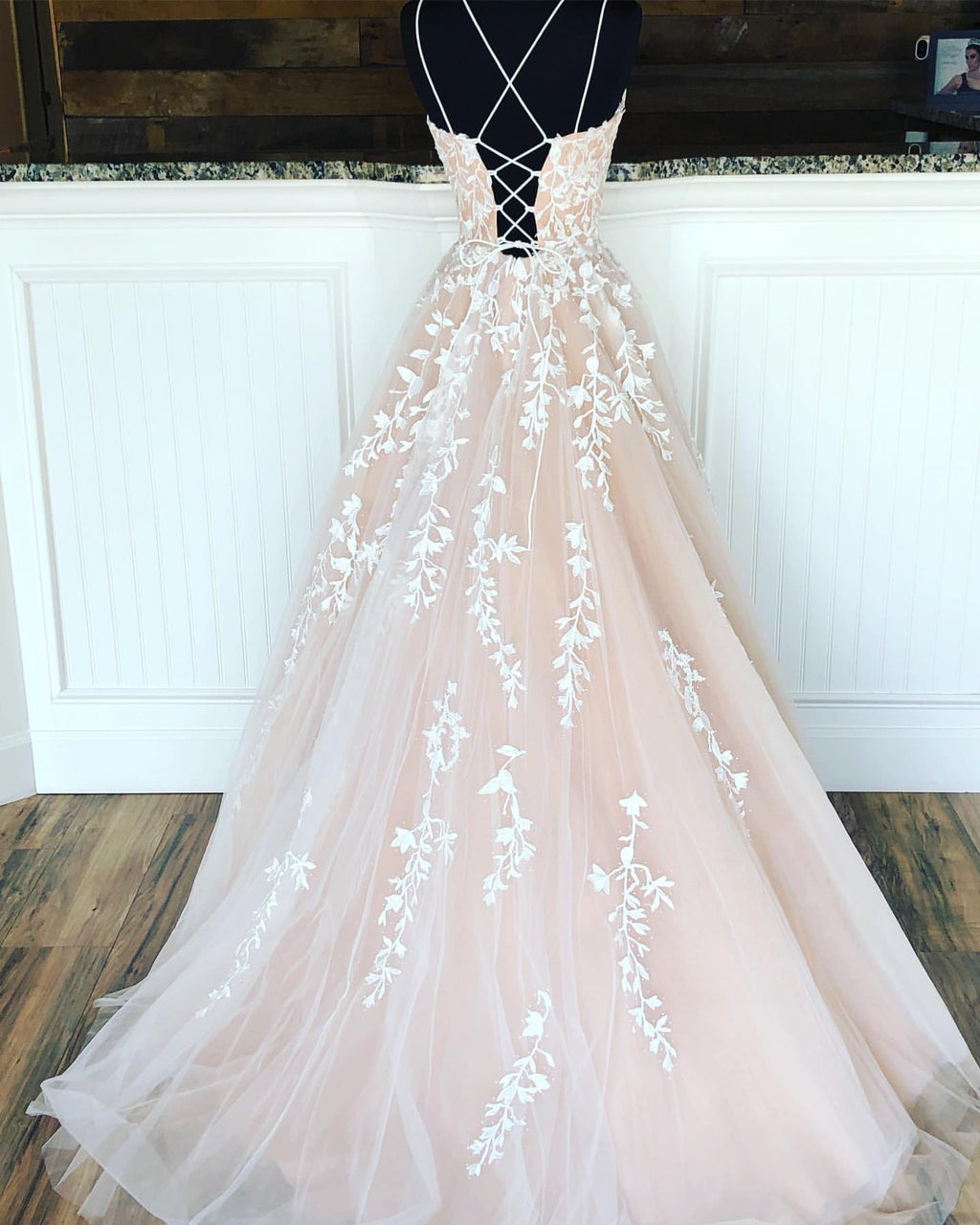 Langes A-Linien-Kleid aus Spitze und Tüll für formelle Abschlussfeiern, Abend- und Ballkleider