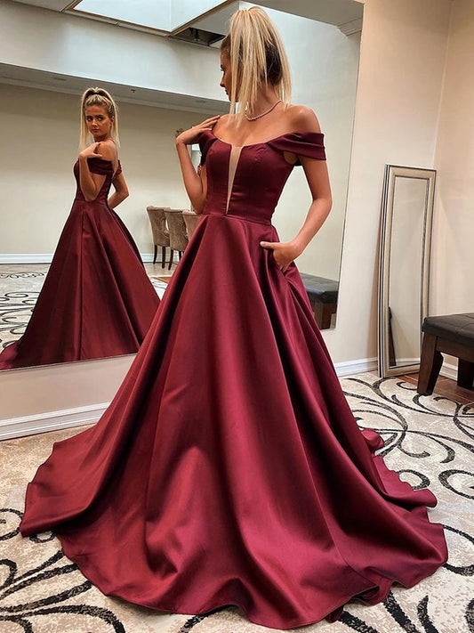 Langes, schulterfreies A-Linien-Ballkleid aus Satin mit Taschen