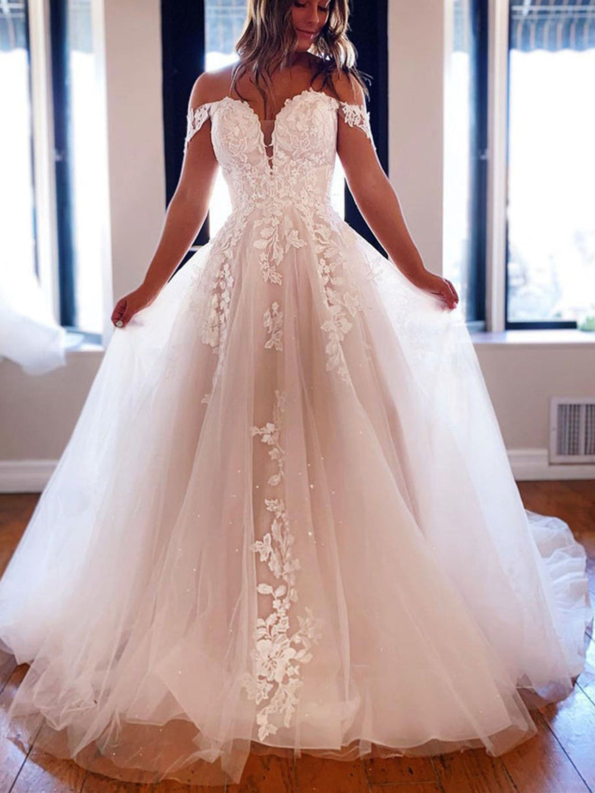 Vestido de fiesta largo de tul con hombros descubiertos y corte en A, de encaje blanco, para noche formal