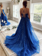 Langes, rückenfreies A-Linien-Ballkleid mit U-Ausschnitt und Tüllspitze