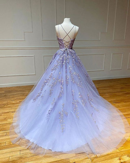 Long A-Line Spaghetti Straps Lace Tulle Open Back Prom Dress