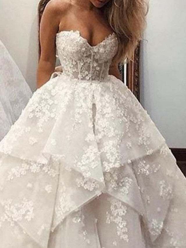 Long A-Line Strapless Sweep Brush Train Lace Tulle Wedding Dresses