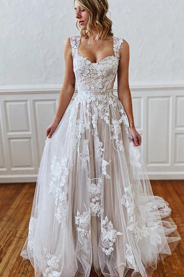 Vestido de novia largo de tul con escote en A, tirantes finos, apliques de corazón y encaje