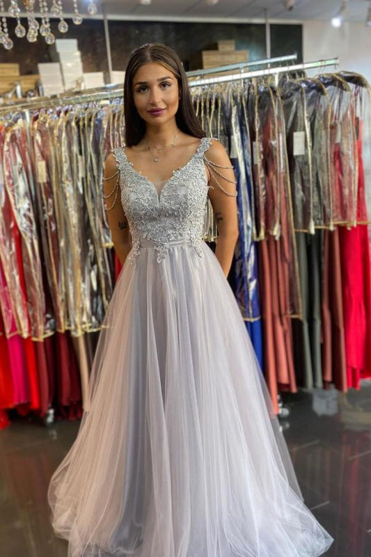 Langes A-Linien-Ballkleid mit Herzausschnitt, Spitze und Perlenbesatz aus Tüll und Rückenfrei