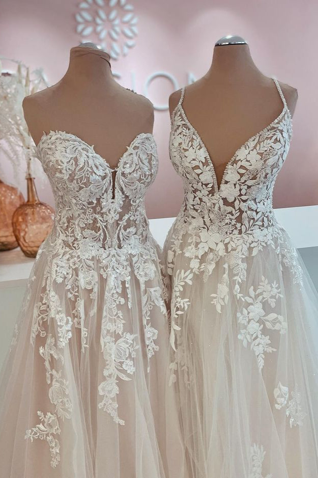 Vestido de novia largo de corte A con apliques de encaje de tul y espalda descubierta