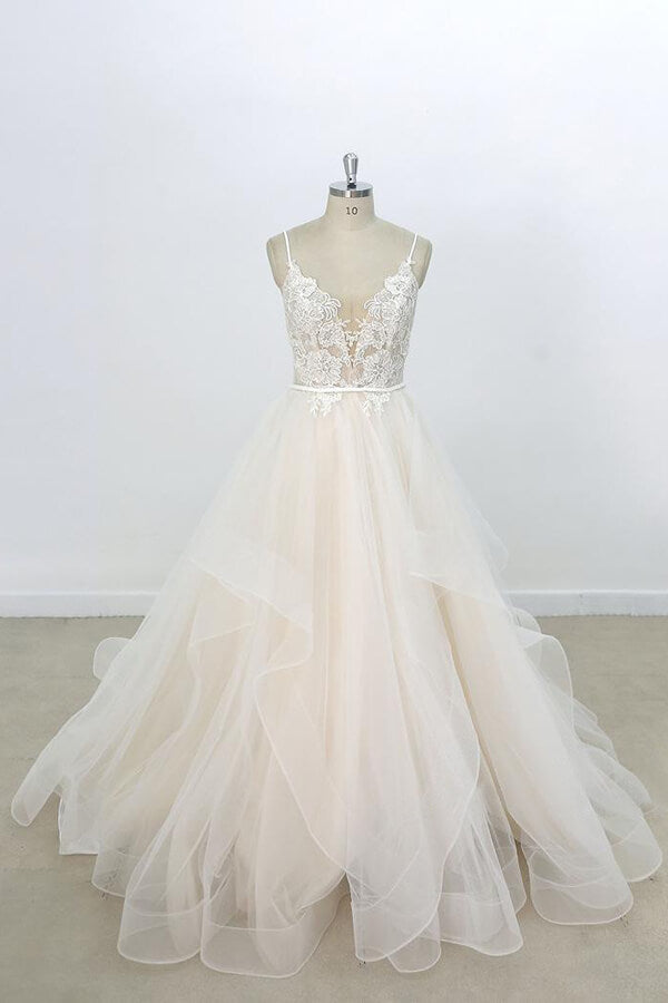 Vestido de novia largo de tul con encaje y apliques de escote en V y corte A