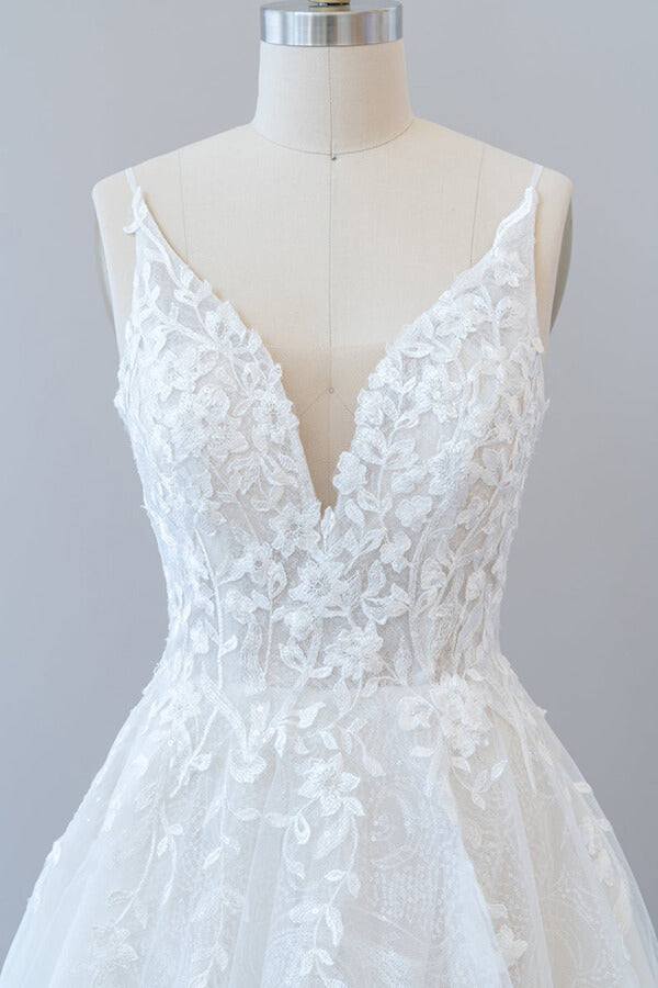 Long A-line V-neck Open Back Appliques Lace Tulle Wedding Dress