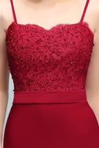 Vestidos de fiesta largos color burdeos con escote en forma de corazón, corte sirena y apliques de cuentas