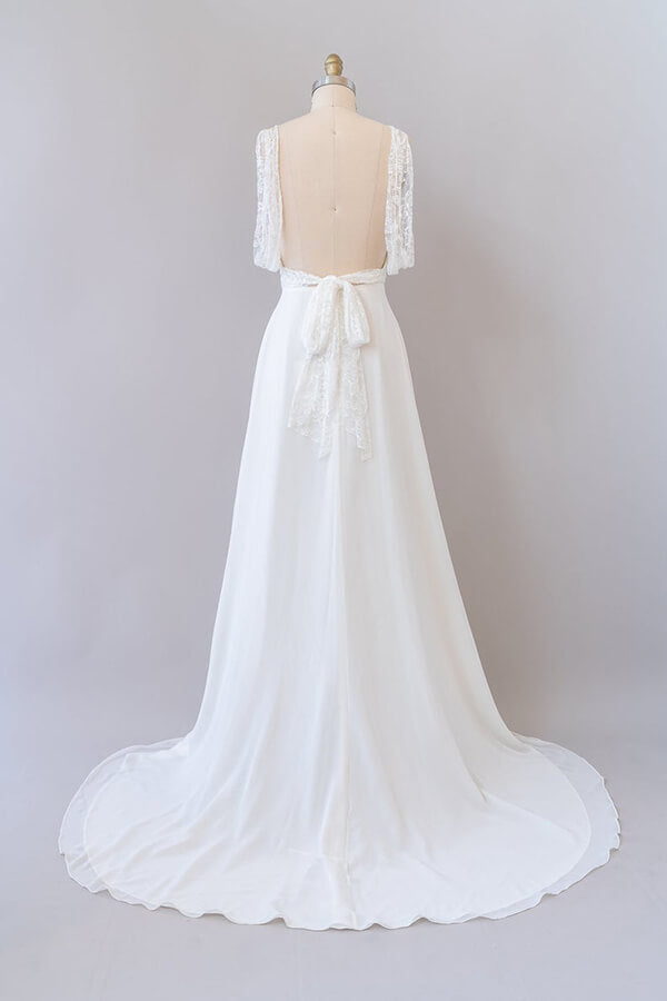 Langes Empire-Brautkleid in A-Linie mit V-Ausschnitt und offenem Rücken aus Spitzenchiffon