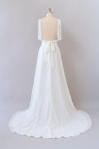Langes Empire-Brautkleid in A-Linie mit V-Ausschnitt und offenem Rücken aus Spitzenchiffon