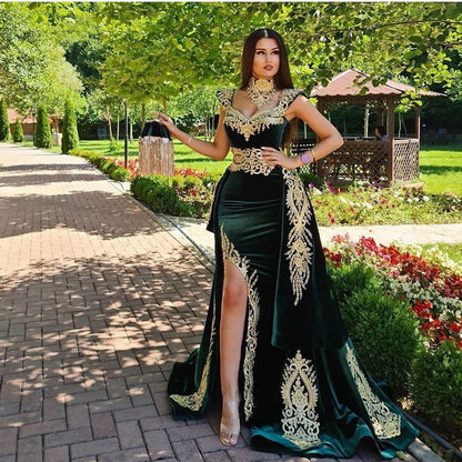 Vestidos de noche largos de sirena verde oscuro con apliques de encaje dorado