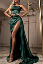 Vestido de fiesta largo de sirena verde oscuro con abertura