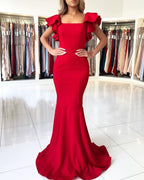 Langes Meerjungfrau-Abendkleid mit quadratischem Ausschnitt und offenem Rücken in Rot