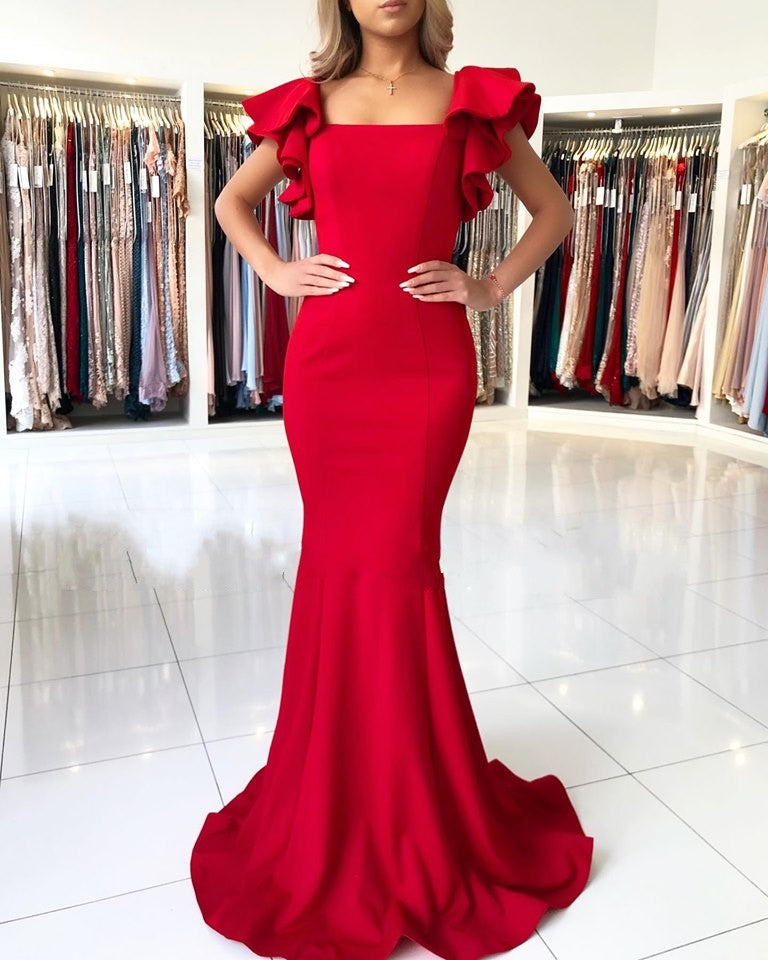 Langes Meerjungfrau-Abendkleid mit quadratischem Ausschnitt und offenem Rücken in Rot