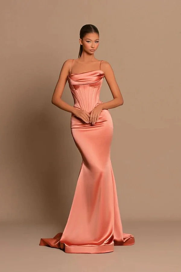 Vestidos de fiesta formales de corte sirena largo sin tirantes con tirantes finos