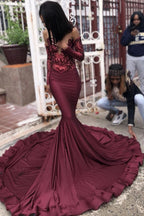 Langes Meerjungfrau-Ballkleid aus Satin mit Herzausschnitt und Ärmeln