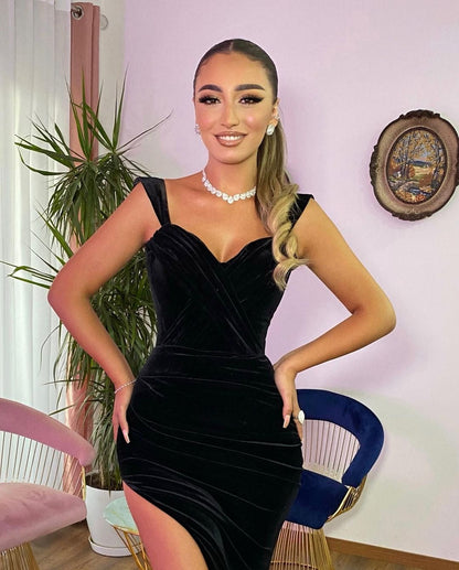 Langes Meerjungfrau-Abendkleid mit Herzausschnitt und Schlitz in Schwarz