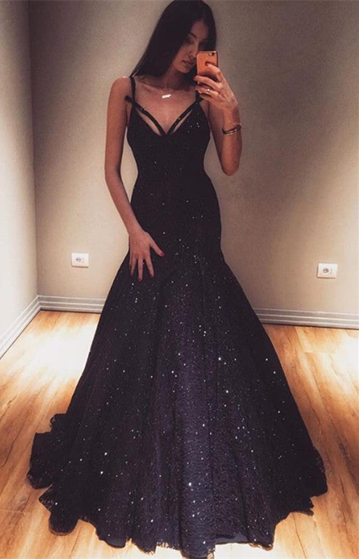 Langes Meerjungfrau-Ballkleid mit V-Ausschnitt und Spaghettiträgern und Pailletten