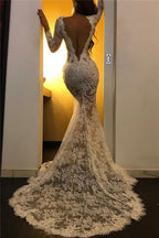 Langes weißes Ballkleid aus Tüllspitze im Meerjungfrau-Stil mit V-Ausschnitt und Schlitz