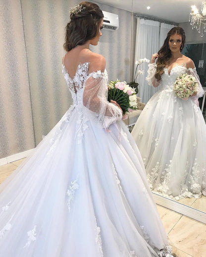Long Princess Off-the-shoulder Tulle Wedding Dress with Bubble Sleeves