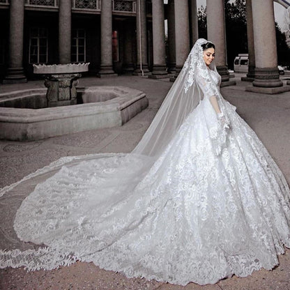 Long Princess Tulle Beads Appliques Lace Wedding Dress with Sleeves