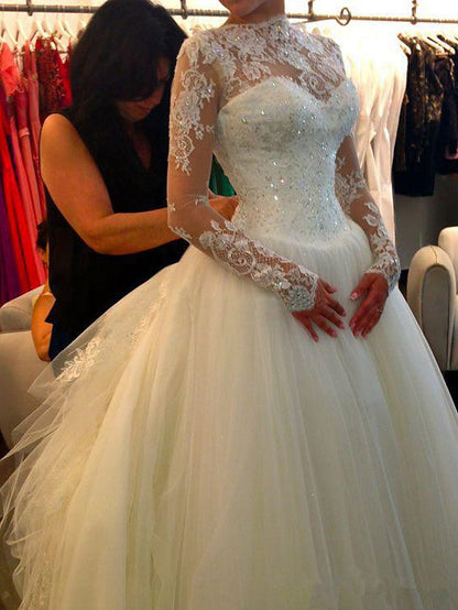 Long Sleeve A-Line Jewel Neck Court Train Lace Tulle Wedding Dresses