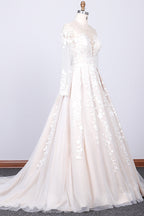 A-Linie Brautkleid mit langen Ärmeln und Applikationen aus Spitze und Tüll