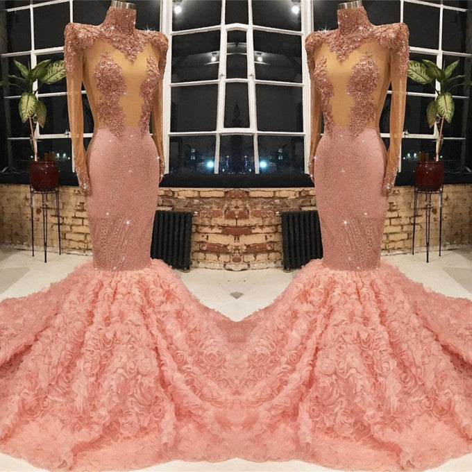 Vestido de fiesta rosa de manga larga con apliques de sirena y flores en la parte inferior