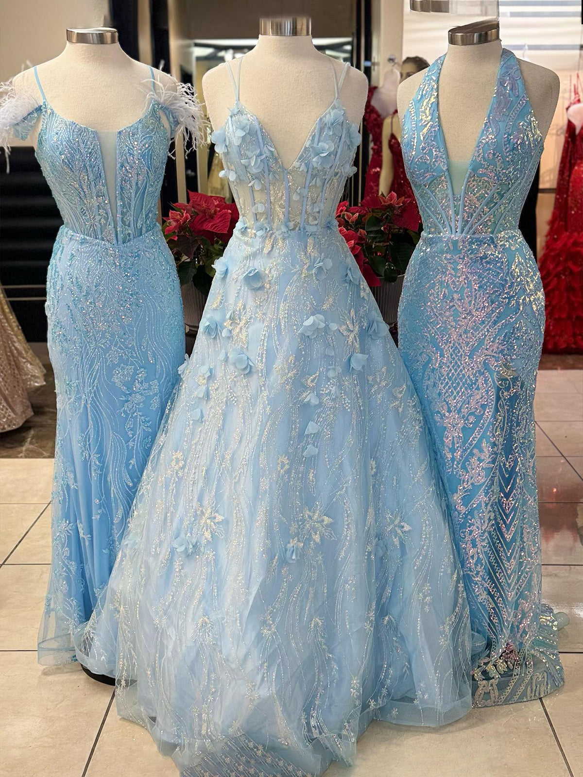 Luminea | Vestido de fiesta largo azul claro con encaje floral 3D, escote en V y corte A