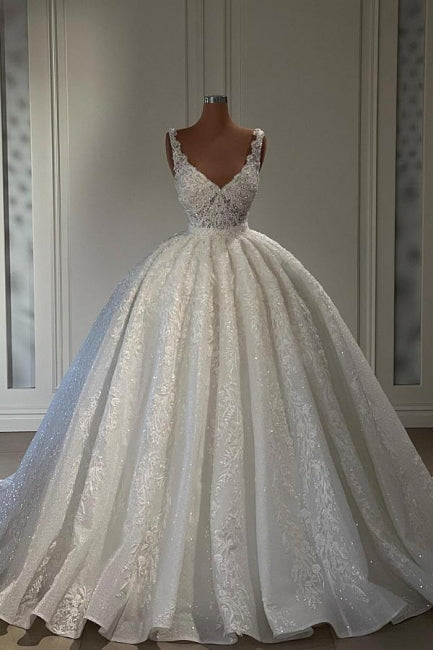 Vestidos de novia de lujo con tirantes finos, escote corazón, encaje y sin mangas