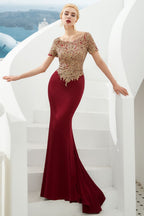 Luxuriöses, kurzärmliges, schlankes Meerjungfrau-Abendkleid mit goldenen Applikationen, bodenlanges Abendkleid