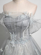 Tiana | Graues A-Linien-Ballkleid aus schulterfreiem Tüll, schönes bodenlanges Partykleid im Korsettstil