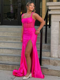 Melo | Vestido de fiesta de sirena plisado rosa intenso con tirantes y abertura