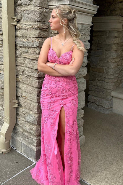 Vestido de fiesta largo azul real con tirantes de sirena y abertura con apliques