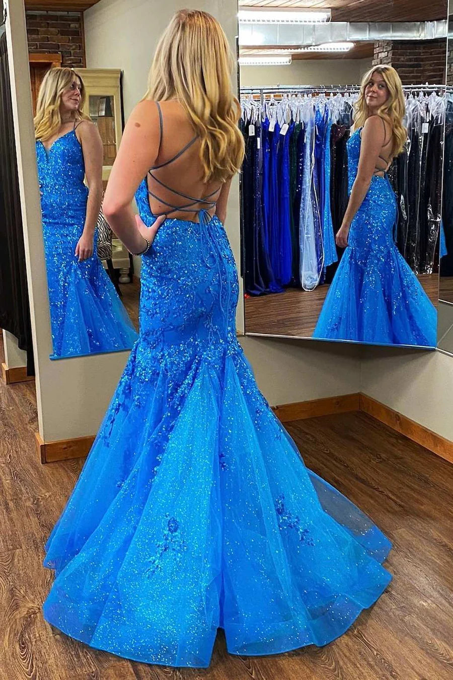 Zadie | Vestidos de fiesta largos de sirena con escote en V, lentejuelas, encaje y apliques