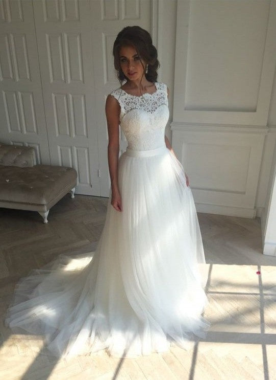 Modest Long A-line Tull Backless Lace Wedding Dress